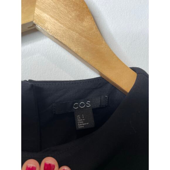 COS Dress Women Size 4 Black Pleated Waist Structured Scuba Peplum Minimalist - Picture 3 of 9